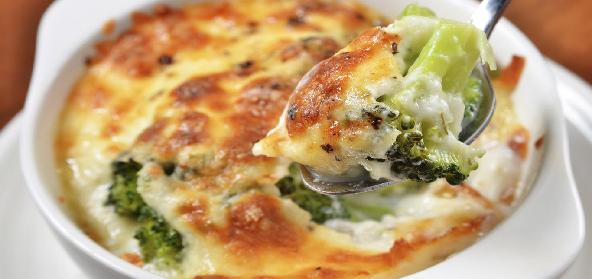 easy-broccoli-au-gratin-french-vegetarian-recipe