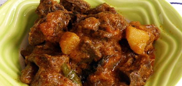 Meat and brinjal curry | Anglo-Indian | Non-Vegetarian | Recipe